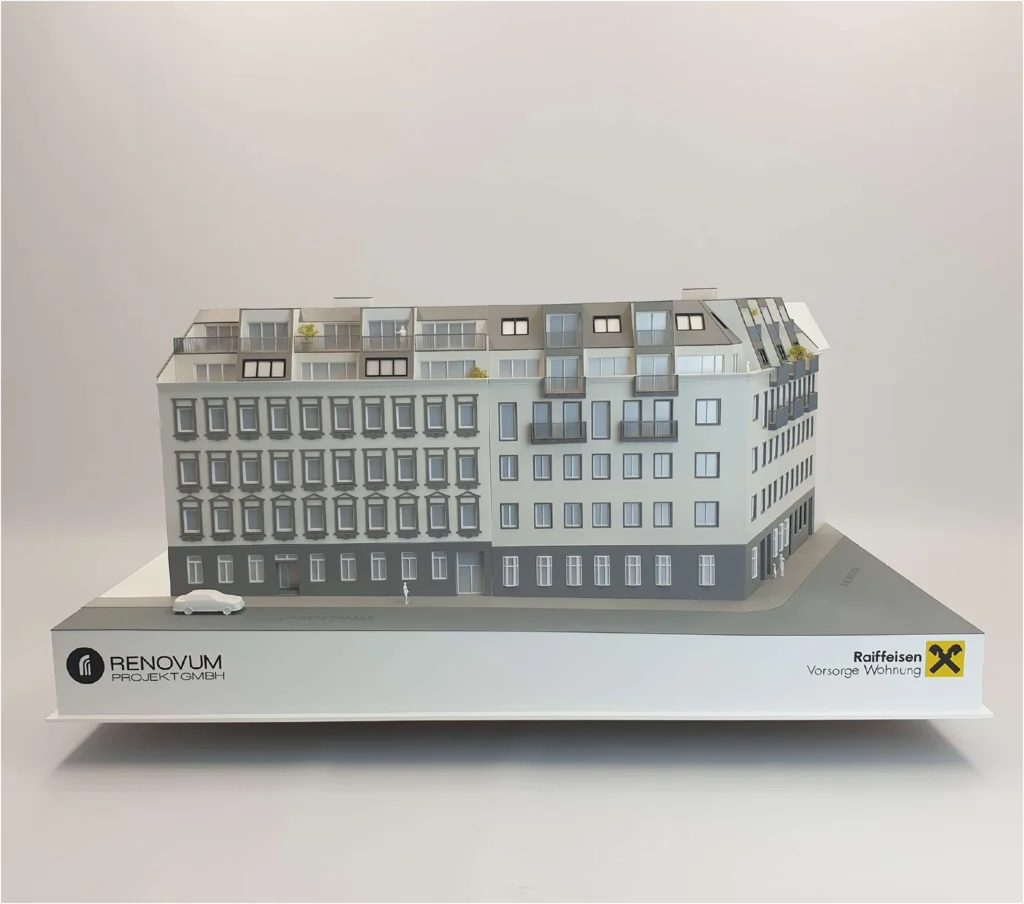 Modell DG-Ausbau Maßstab 1:100 – Referenzprojekt für Raiffeisen Architekturmodell einer Dachgeschossaufstockung im Maßstab 1:100 – Projekt für Raiffeisen Vorsorge Wohnung